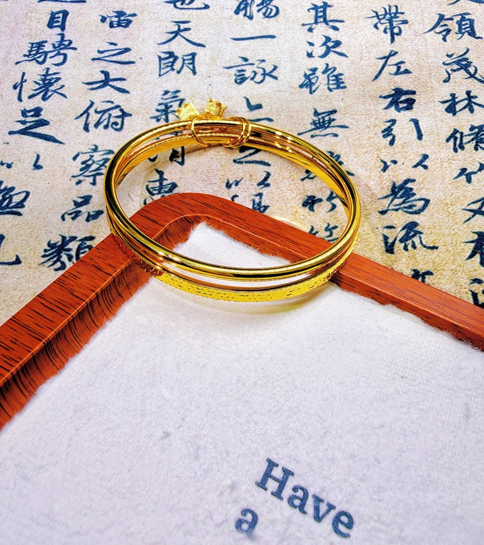 【丁老头甄选】精工铃兰花碎冰冰手镯50159