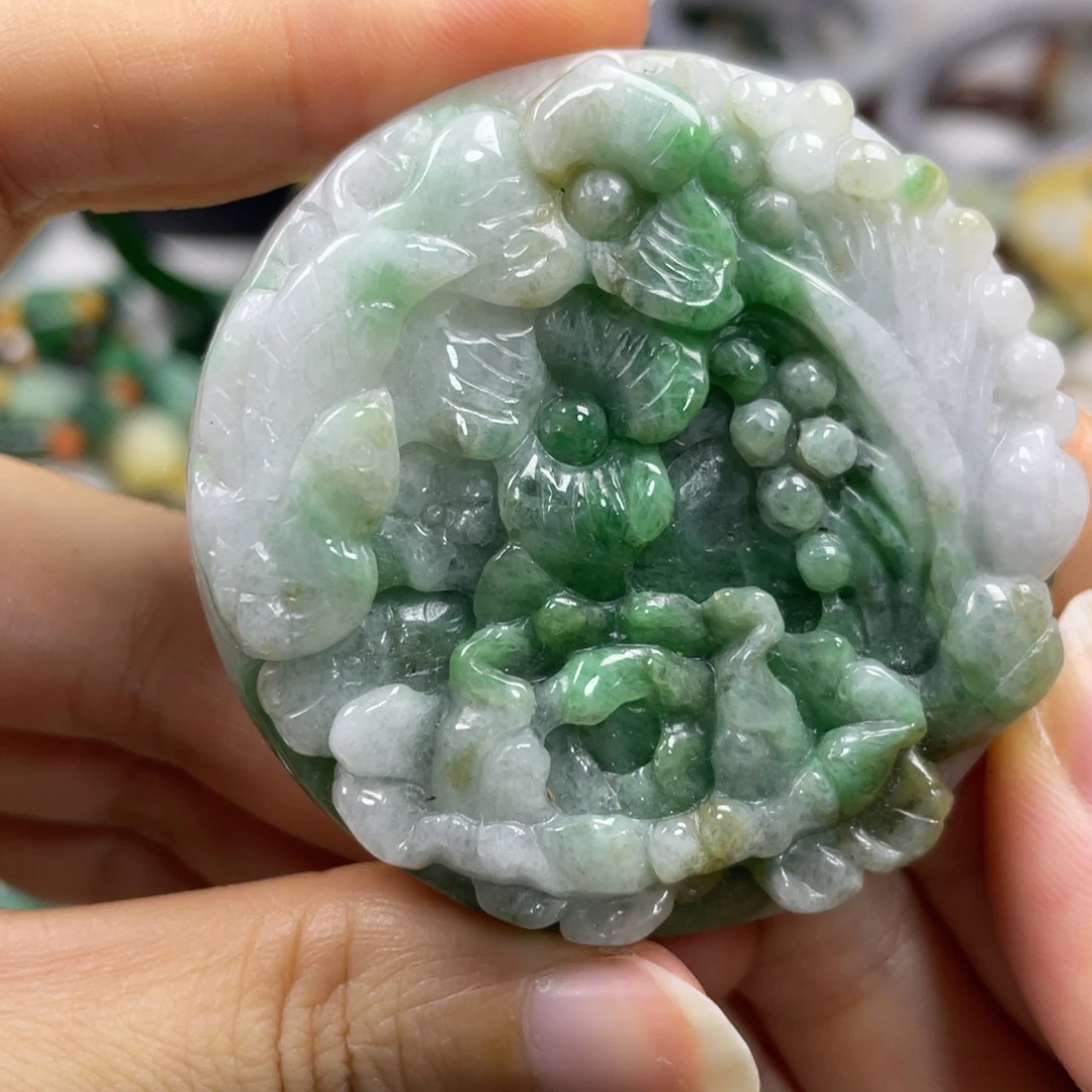 颈饰未镶嵌翡翠牌子
