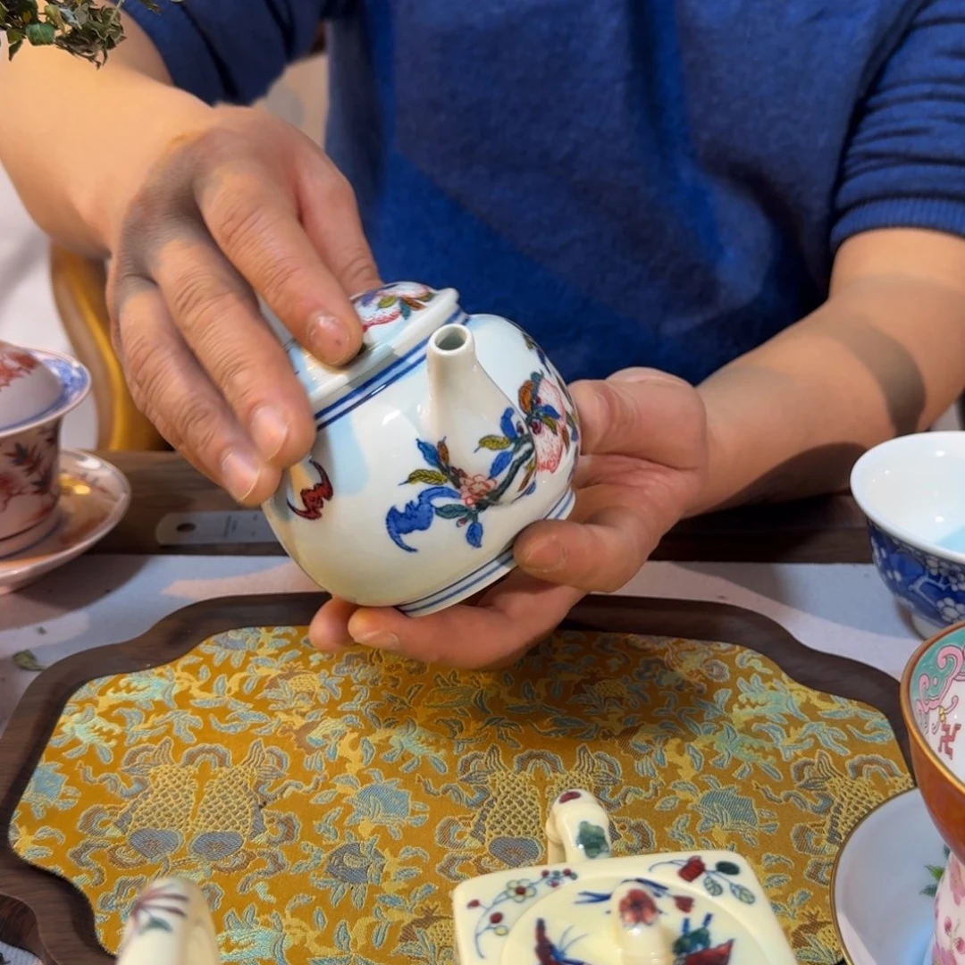 其他陶青花寿桃茶壶