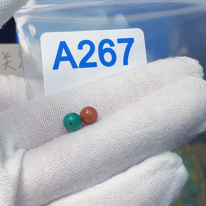 南红玛瑙未镶嵌珠宝奇石