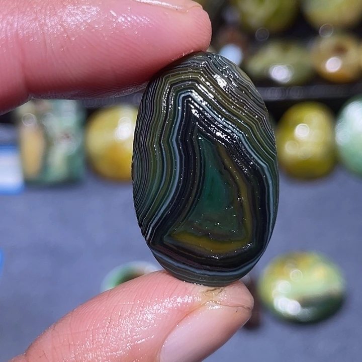 玛瑙/玉髓未镶嵌珠宝奇石