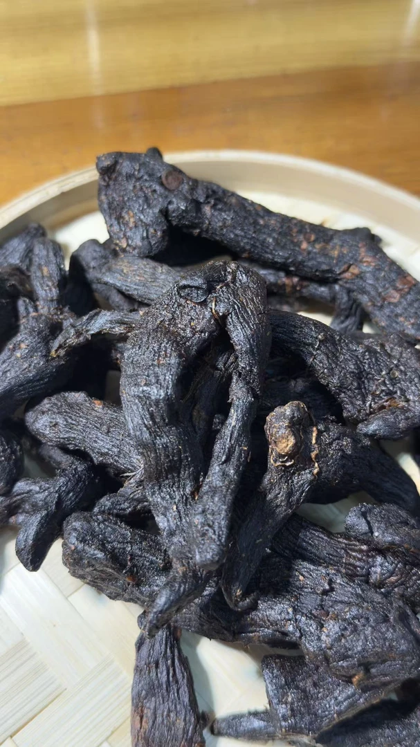 精选九蒸九晒工艺制作