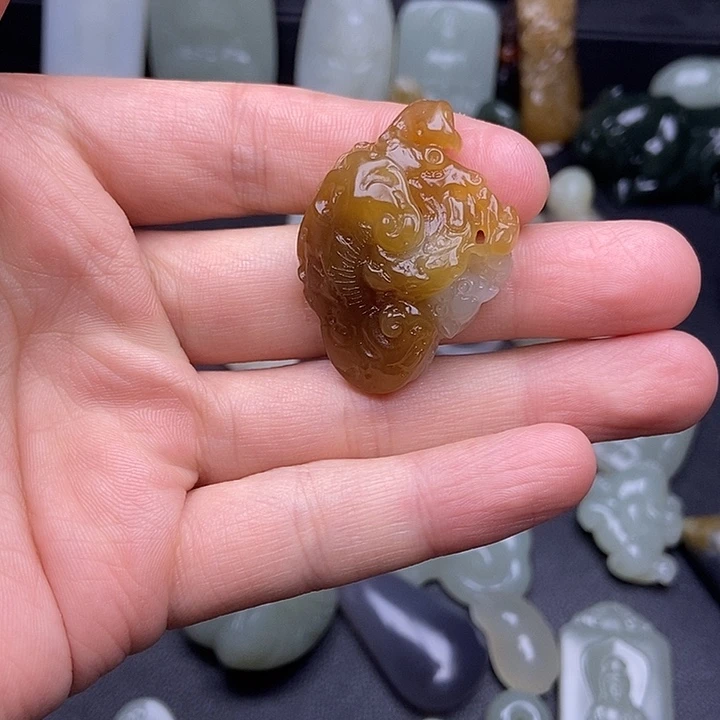 未镶嵌和田玉挂件