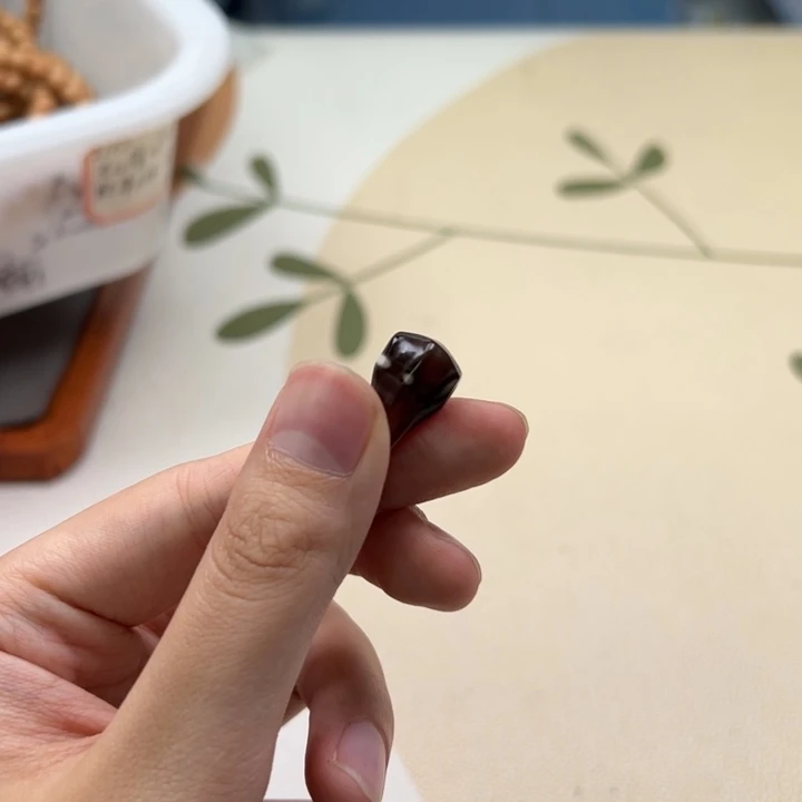 吊坠白玉菩提黑色997