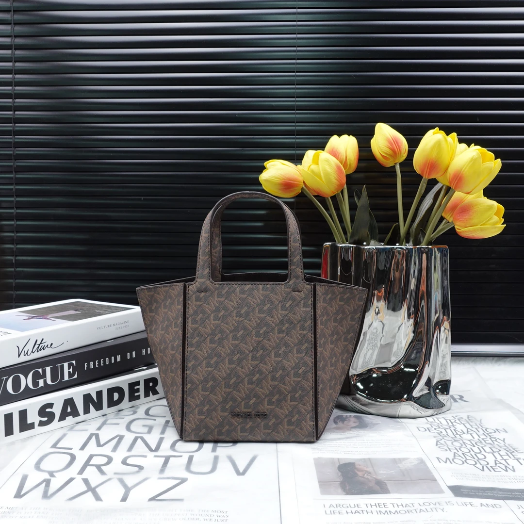 95新 MICHAEL KORS/迈克高仕  单肩包/T10229165