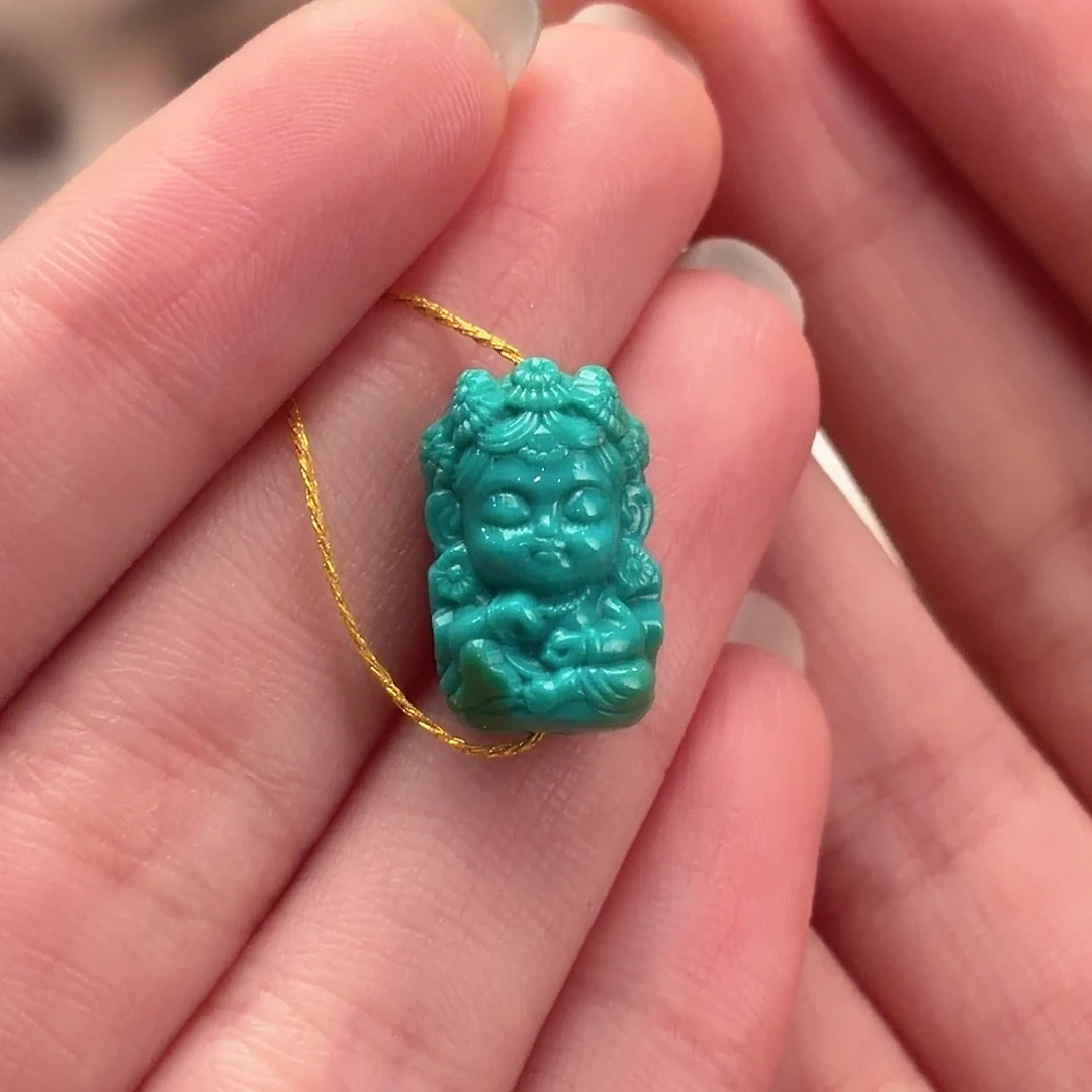 绿松石未镶嵌颈饰