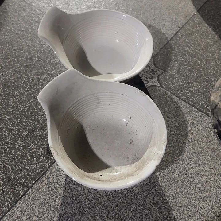 瓷片陶瓷盘子碗啥都有