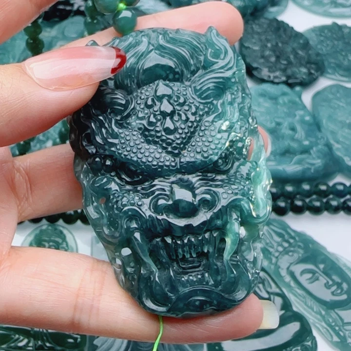 翡翠未镶嵌颈饰多样性发货天然A货翡翠