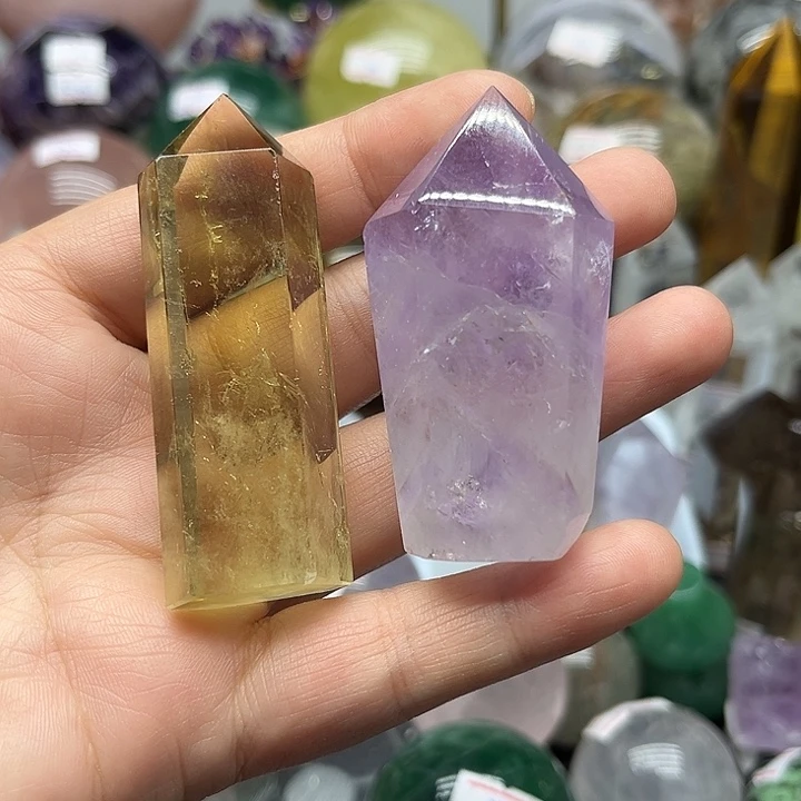 未镶嵌珠宝半成品水晶107克水晶柱