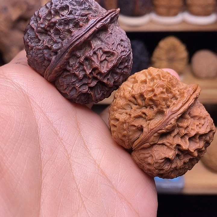 文玩核桃吊坠42号火麒麟39