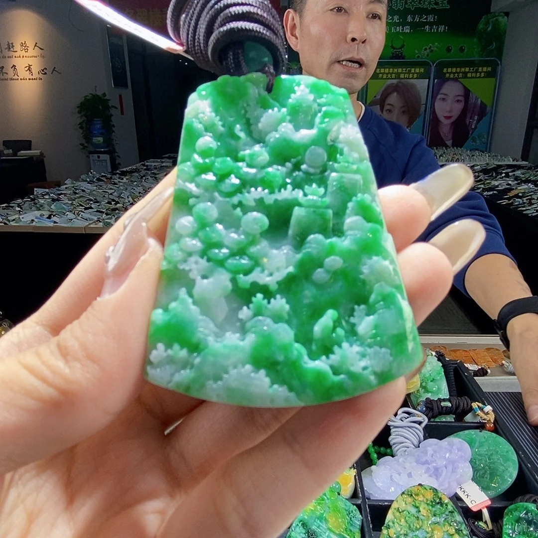 颈饰未镶嵌翡翠翡翠