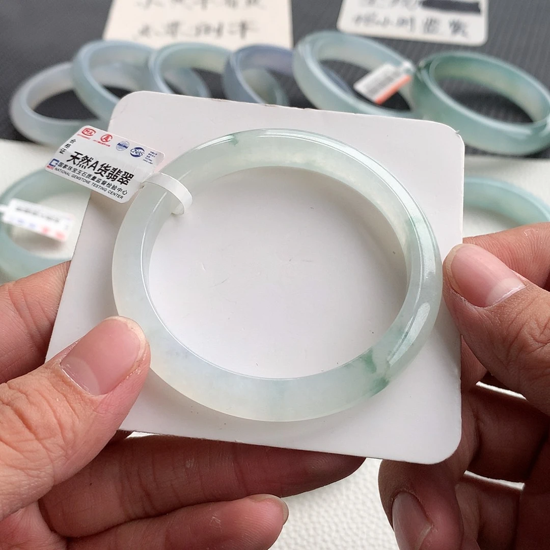 翡翠手镯未镶嵌43号 52.7