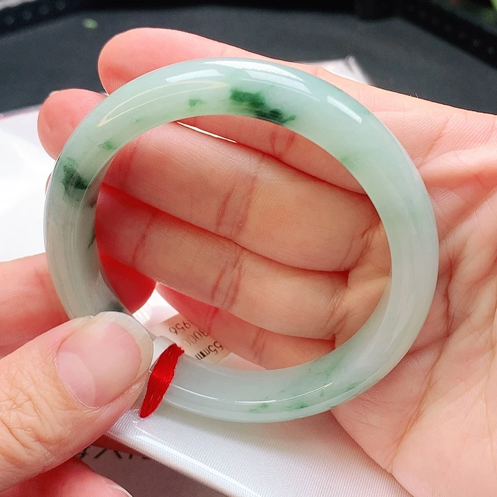 翡翠手镯未镶嵌手镯55