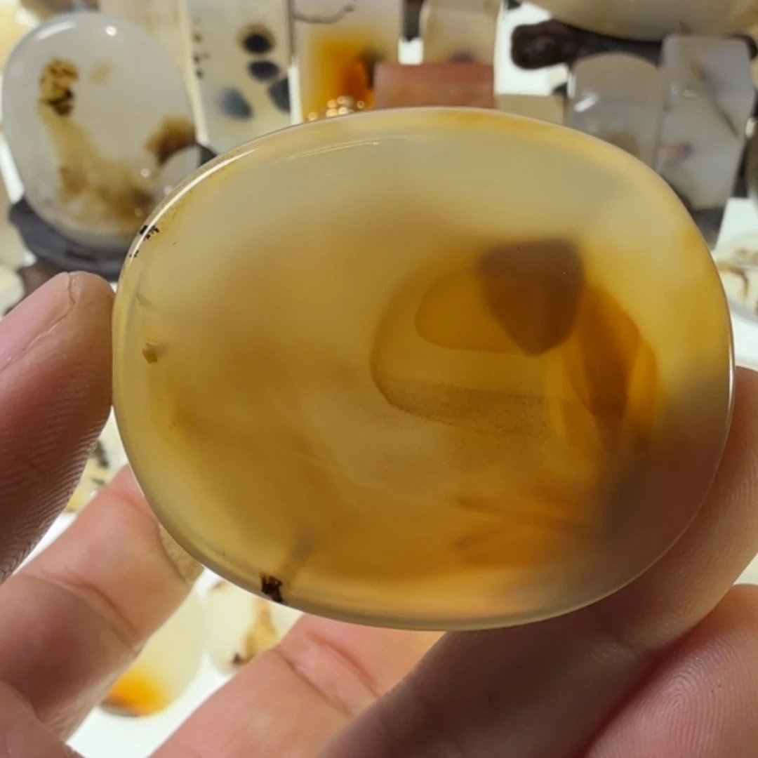 玛瑙/玉髓未镶嵌珠宝半成品