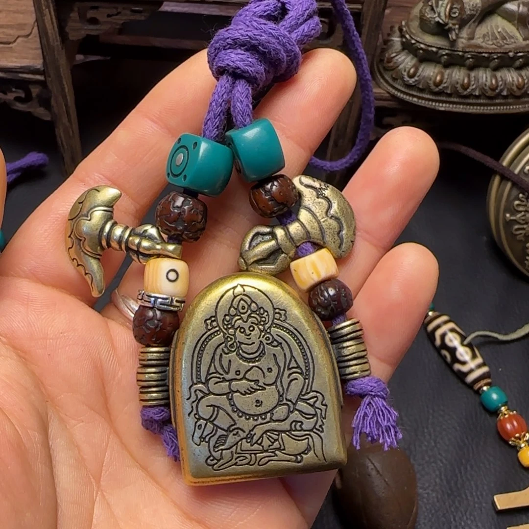 英***哥泥塑藏传牌子……藏传牌子