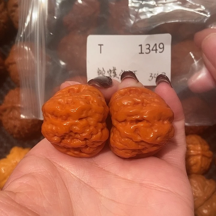 文玩核桃吊坠蛤蟆头34肚38