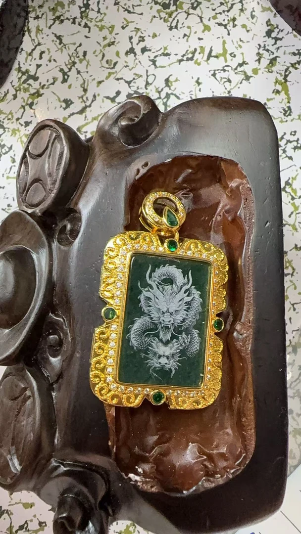 天然A货翡翠吊坠WB00022