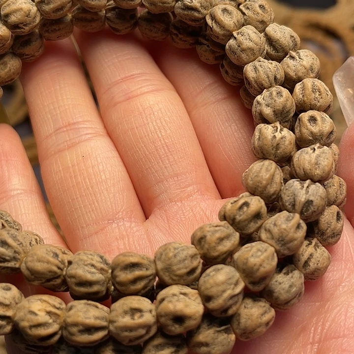 柏香籽/百香籽吊坠