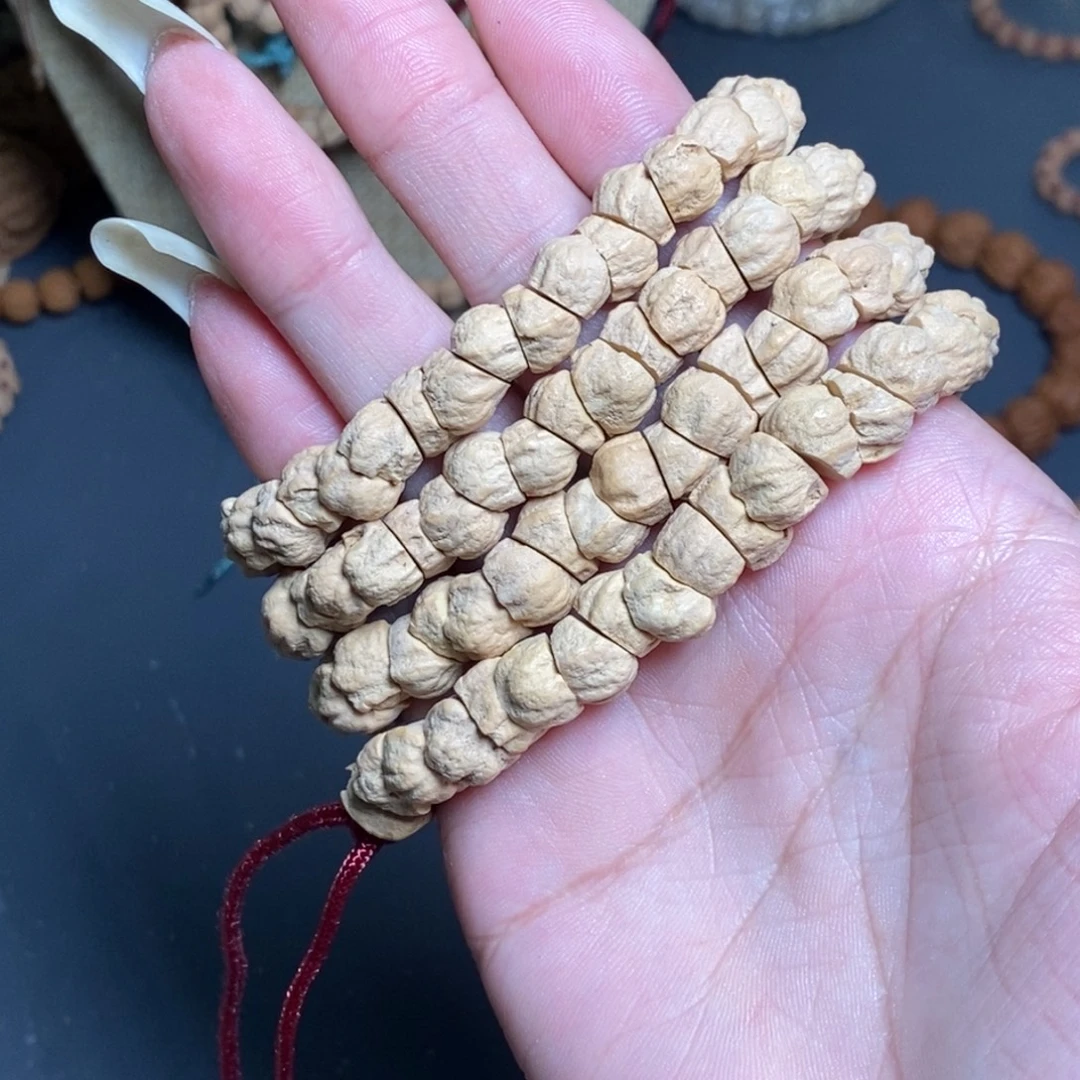 柏香籽/百香籽吊坠10毫米大肠脖挂