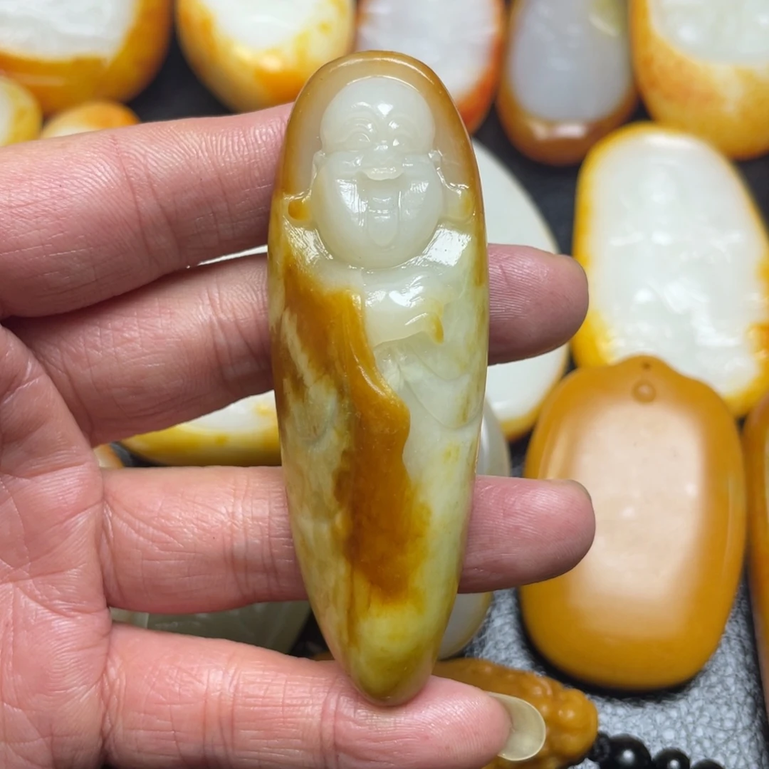 和田玉未镶嵌挂件