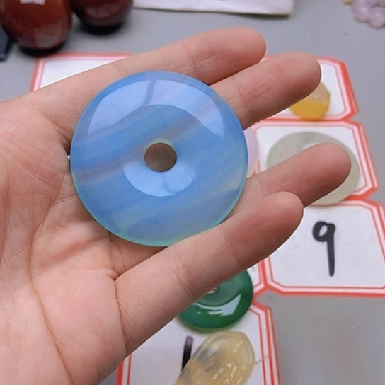 【闪购商品】玛瑙/玉髓未镶嵌珠宝半成品土***丝