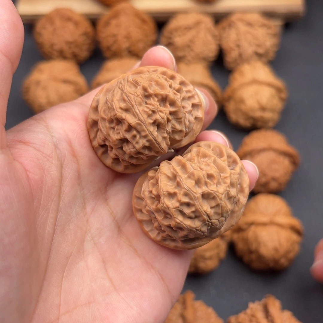 文玩核桃把件宫灯40