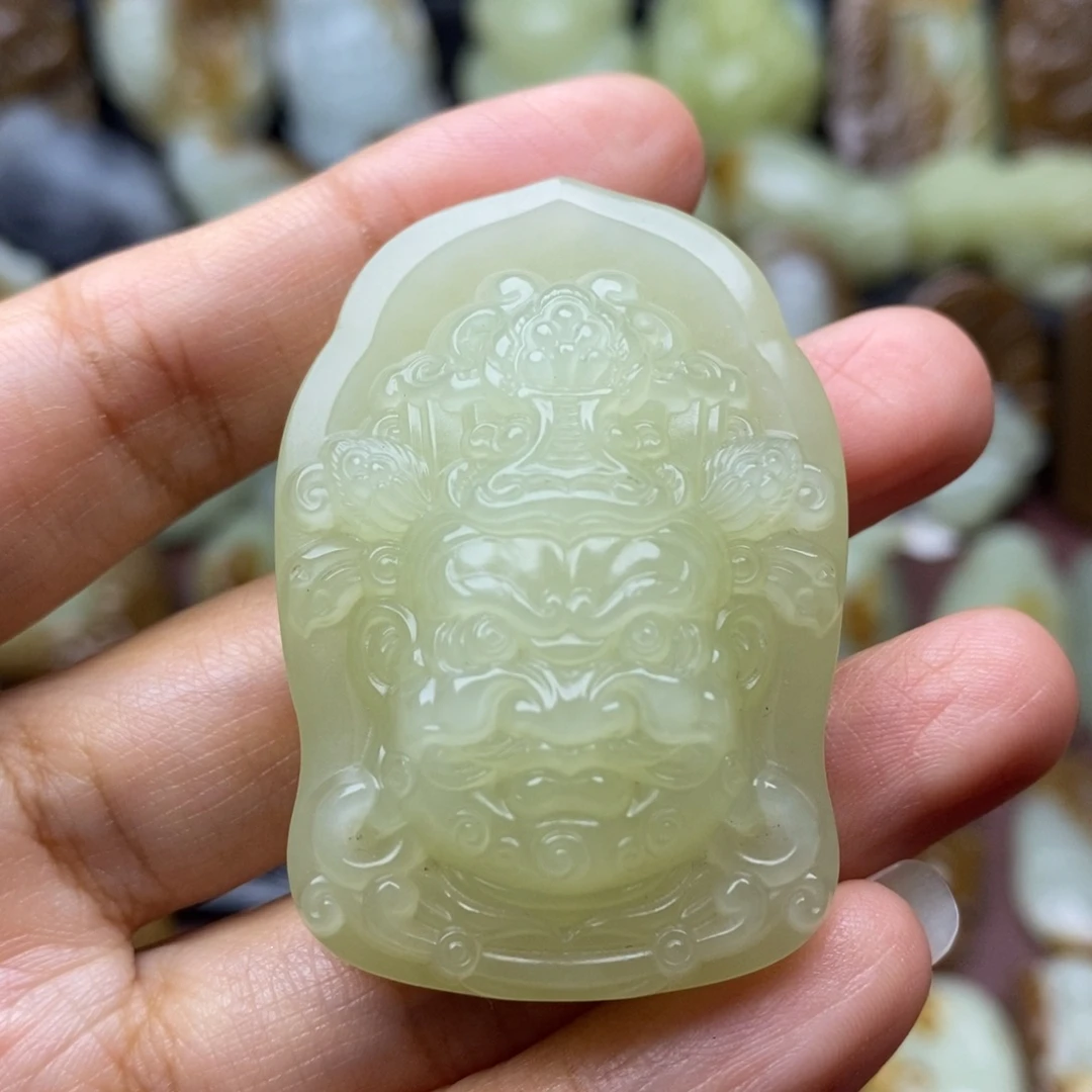 项链未镶嵌和田玉（糖玉）