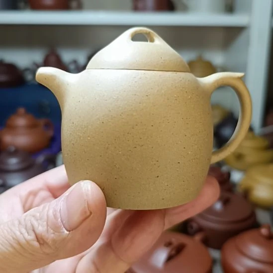 茶壶紫砂原矿本绿秦权150cc内推半手工