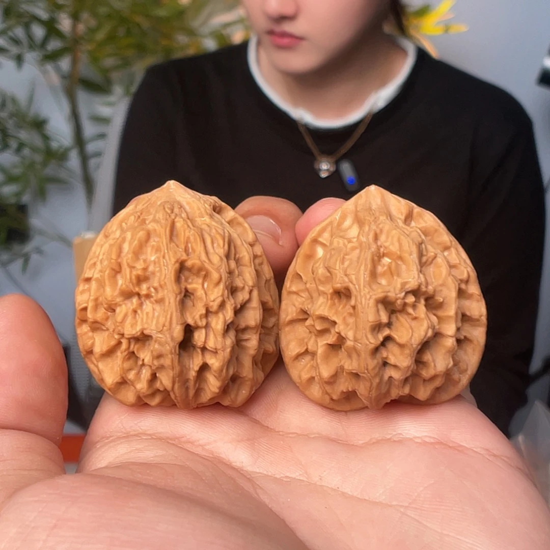 把件文玩核桃朱雀鸡心