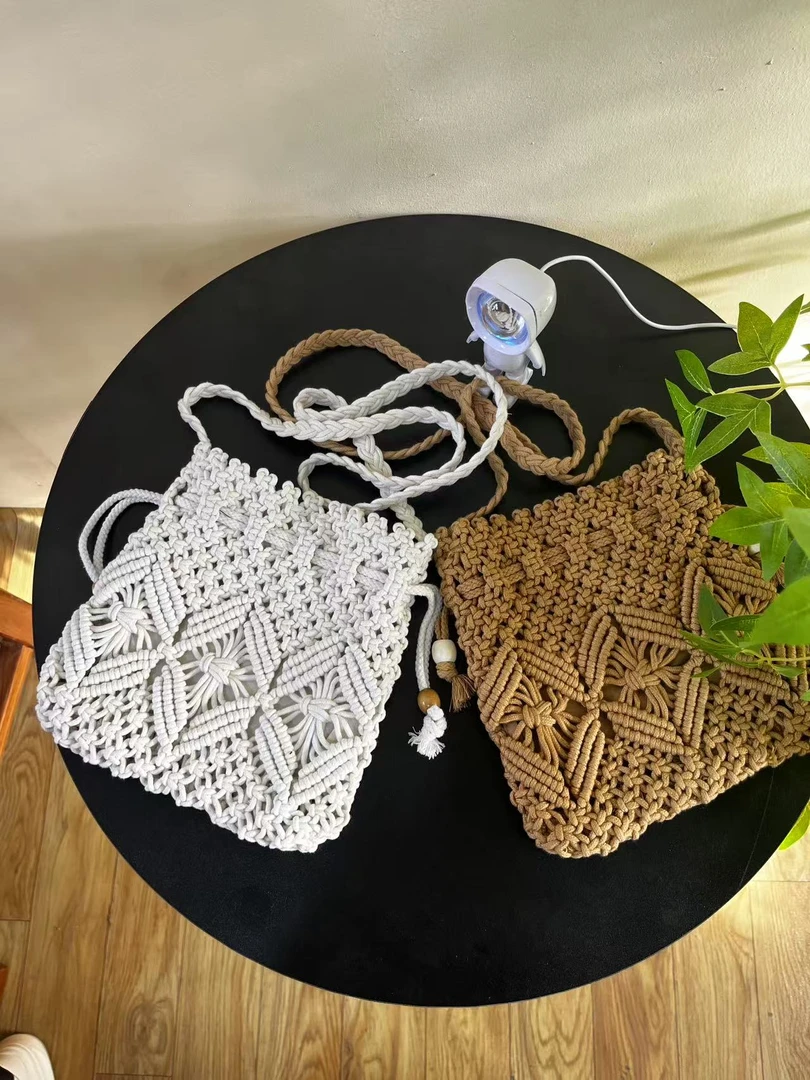 B08福袋夏季编织草编包百搭2025新款时尚小众编织包斜挎沙滩包包