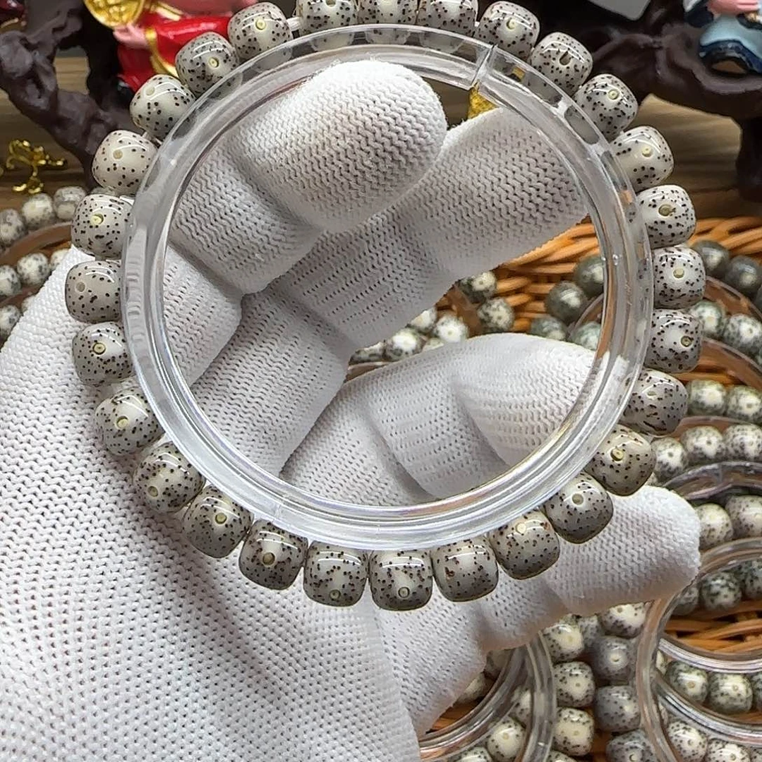 吊坠星月菩提卡8灰冰开播福利