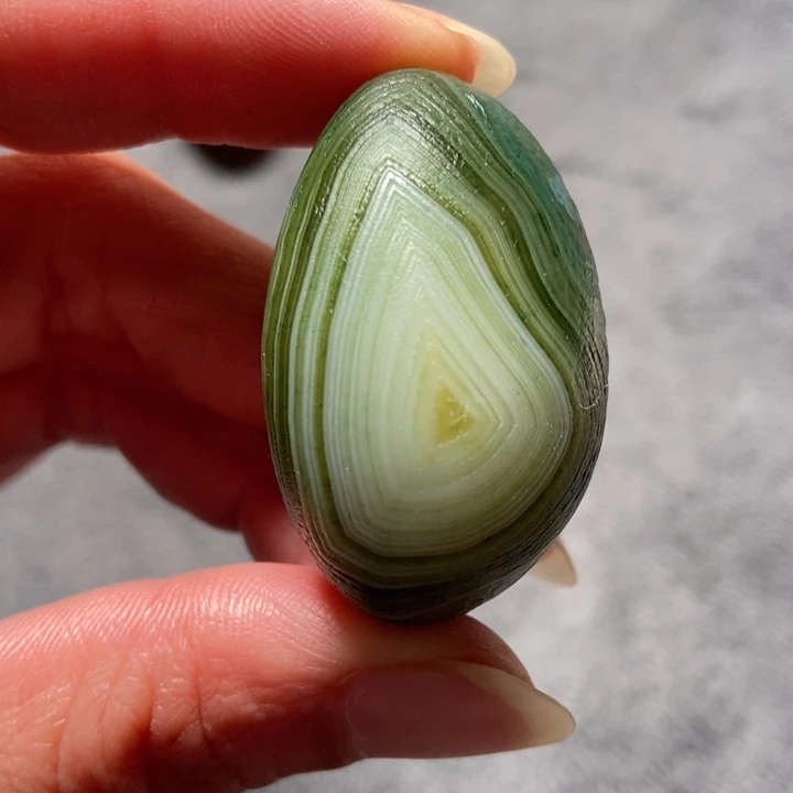 玛瑙/玉髓未镶嵌珠宝奇石