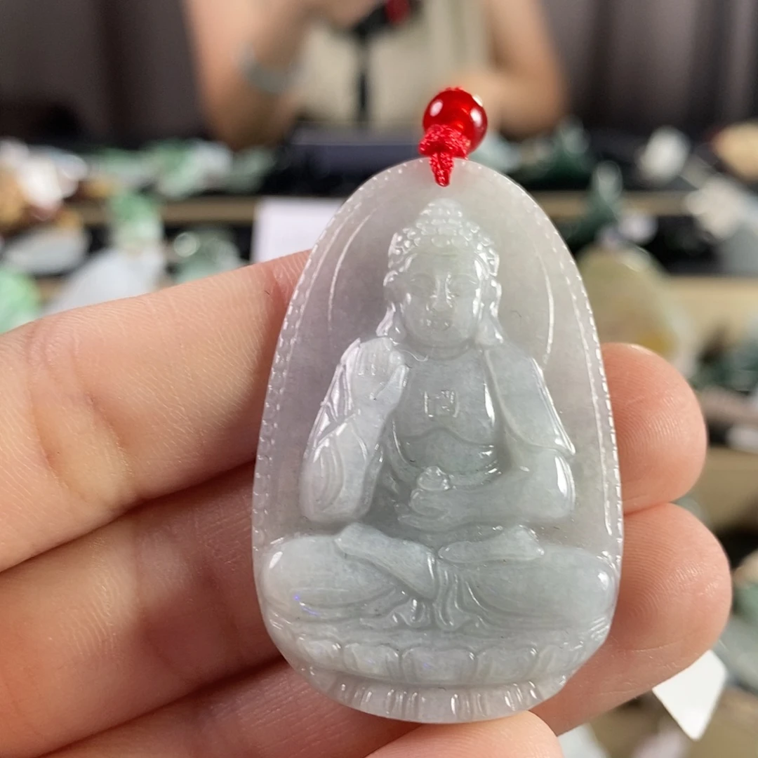 颈饰未镶嵌翡翠阿迷