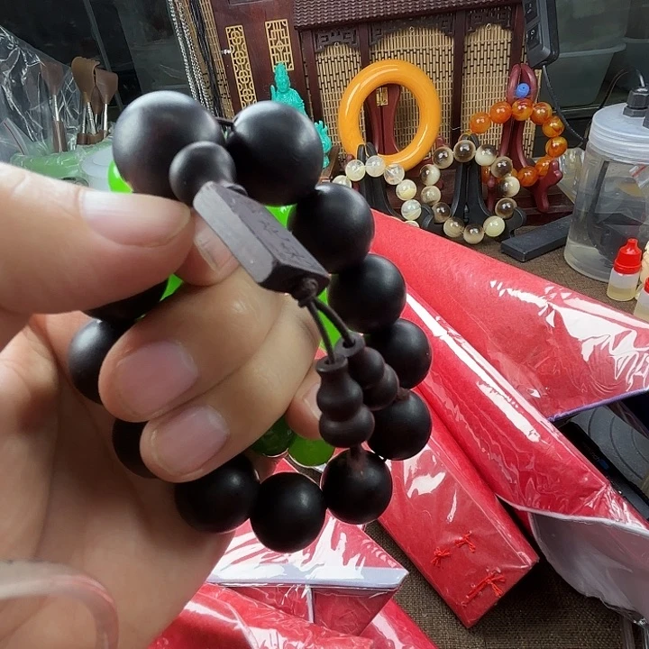 大果紫檀（缅甸花梨）211