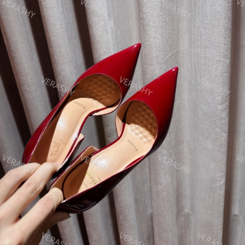 红底高跟鞋女2025新款侧空酒红色细跟性感日常可穿尖头婚鞋新娘鞋