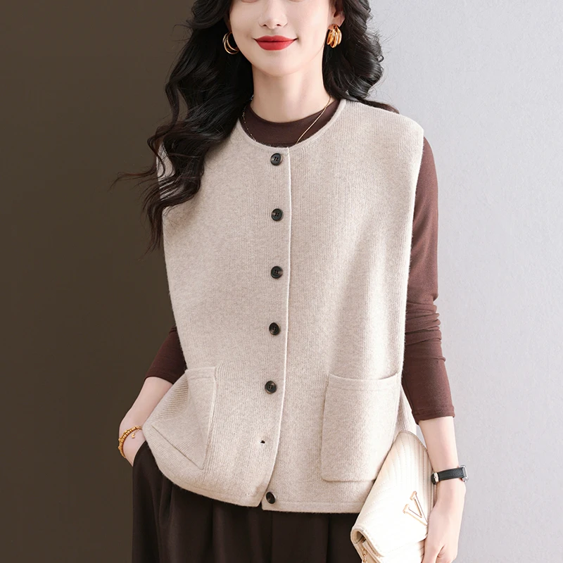 休闲大方马甲春秋百搭女士针织上衣2025新款外搭无袖马夹开衫外套