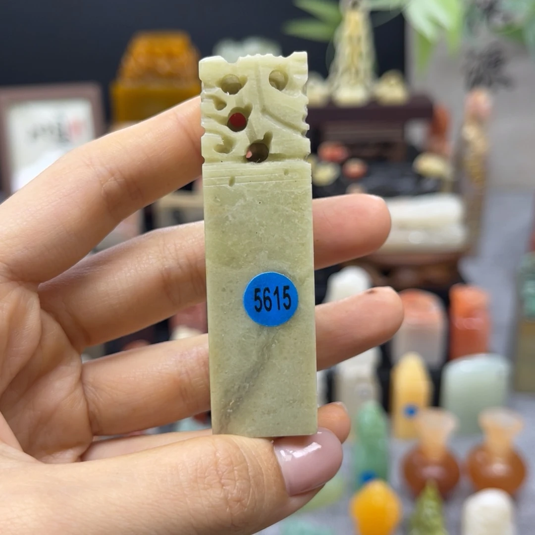 印石寿山石5615。