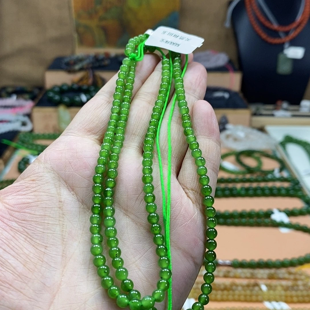 和田玉（碧玉）未镶嵌颈饰4mm阳绿