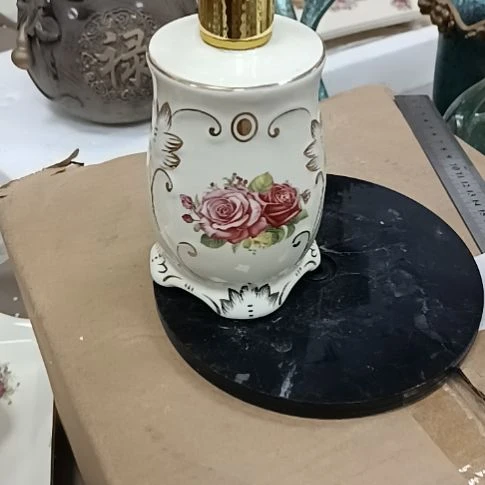 壶瑕摆。。。。，。。。。。。。。。。。