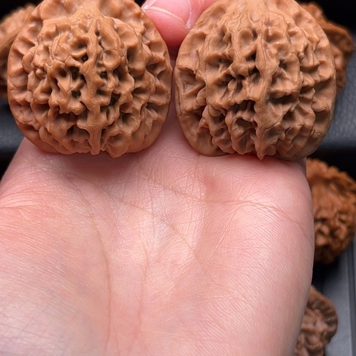 范***社文玩核桃吊坠秦闷