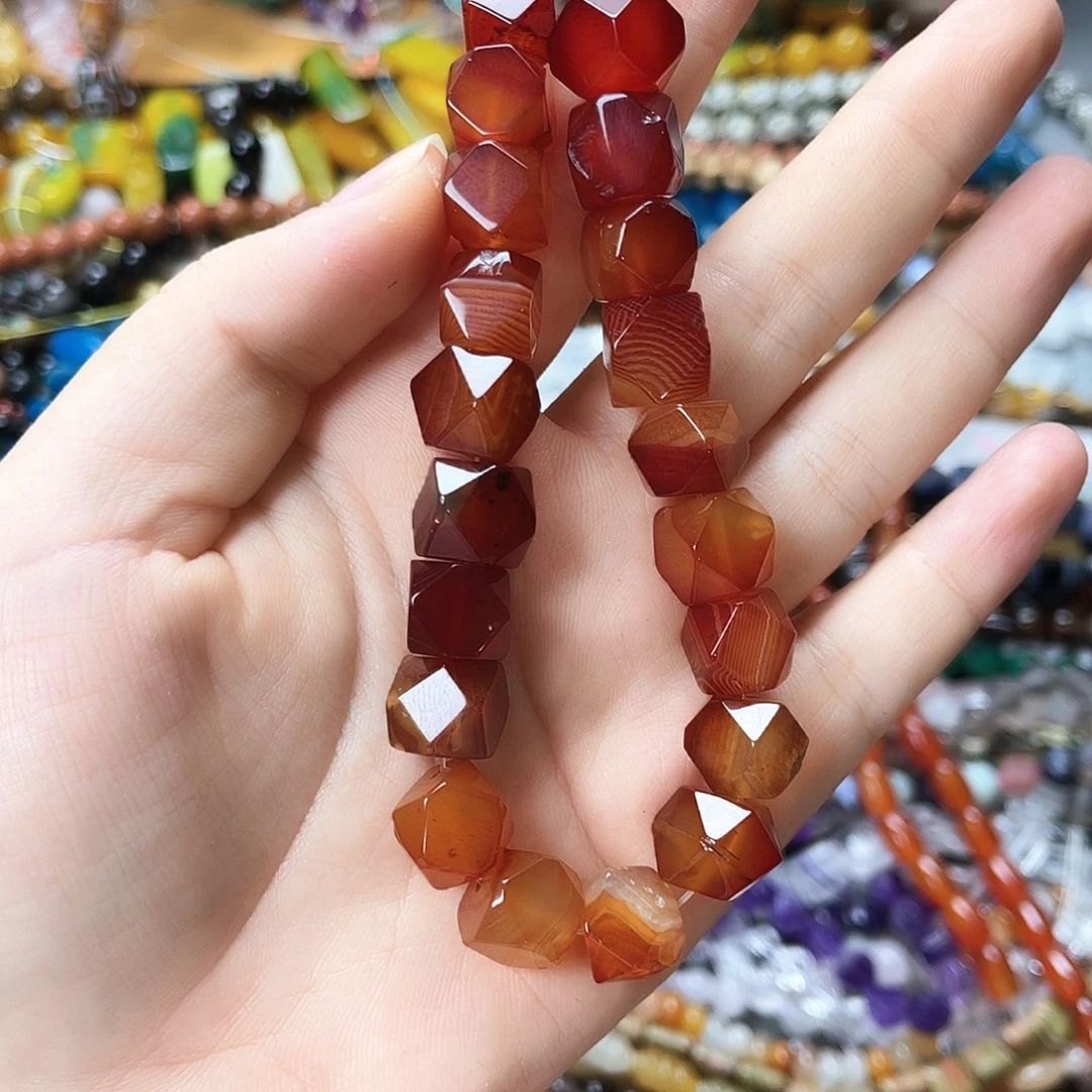玛瑙/玉髓未镶嵌珠宝半成品缠丝红玛10*11冲角20颗