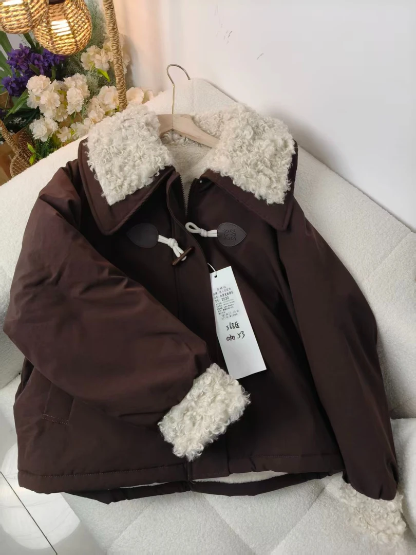 568区2530咖色百搭翻领女士休闲风短外套加厚宽松型厚款