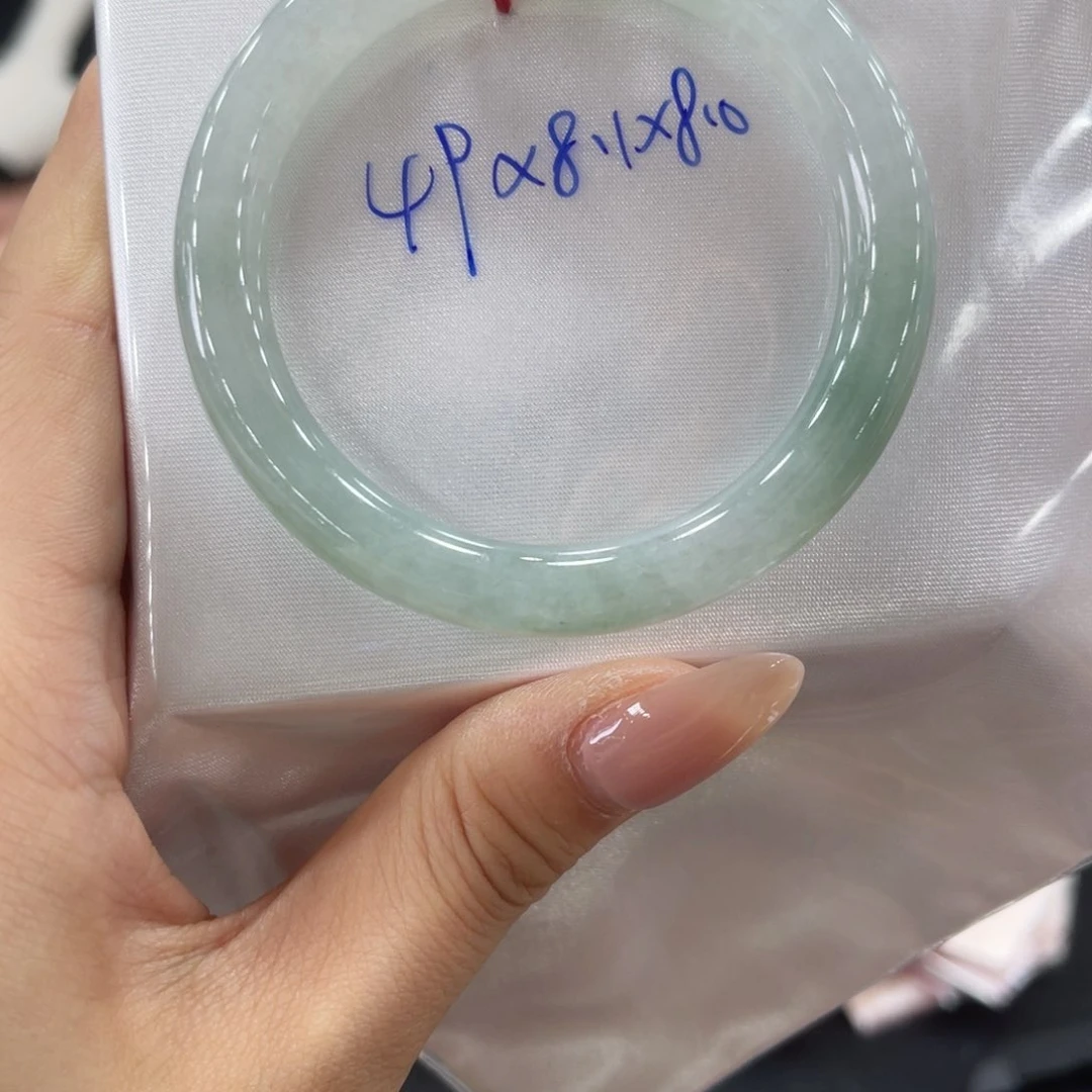 未镶嵌手镯翡翠翡翠