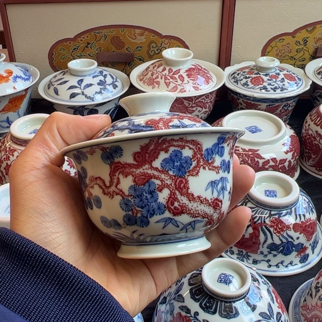 正绎堂釉里红松竹梅盖碗