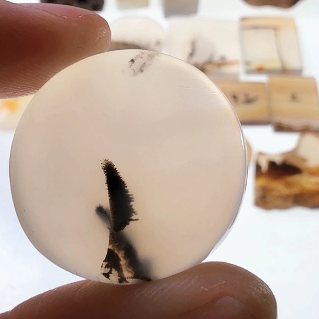 玛瑙/玉髓未镶嵌珠宝半成品