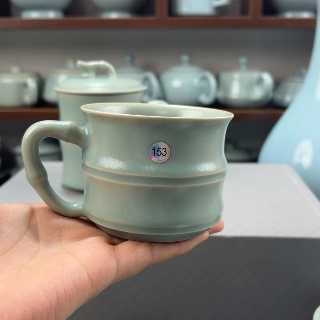 舞***宾瓷摆件编号153仿古釉竹节马克杯二级