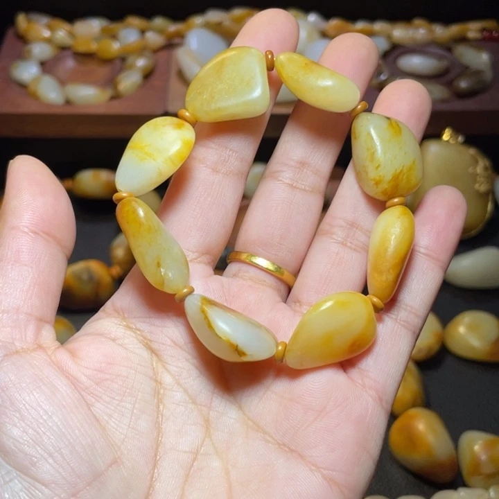 和田玉未镶嵌手链