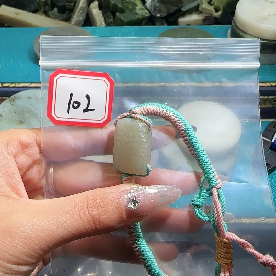 和田玉未镶嵌珠宝半成品