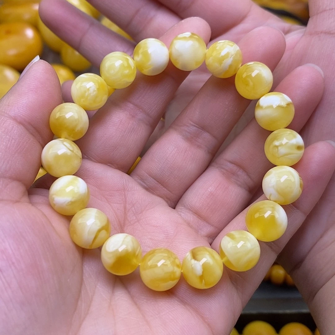 蜜蜡未镶嵌珠宝奇石