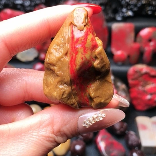 昌化石昌化鸡血石原石